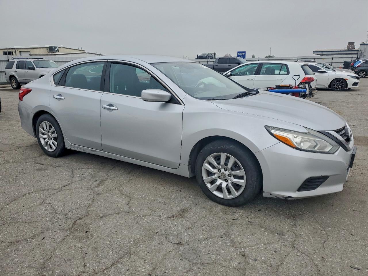 2016 Nissan Altima 2.5 - Фото 4