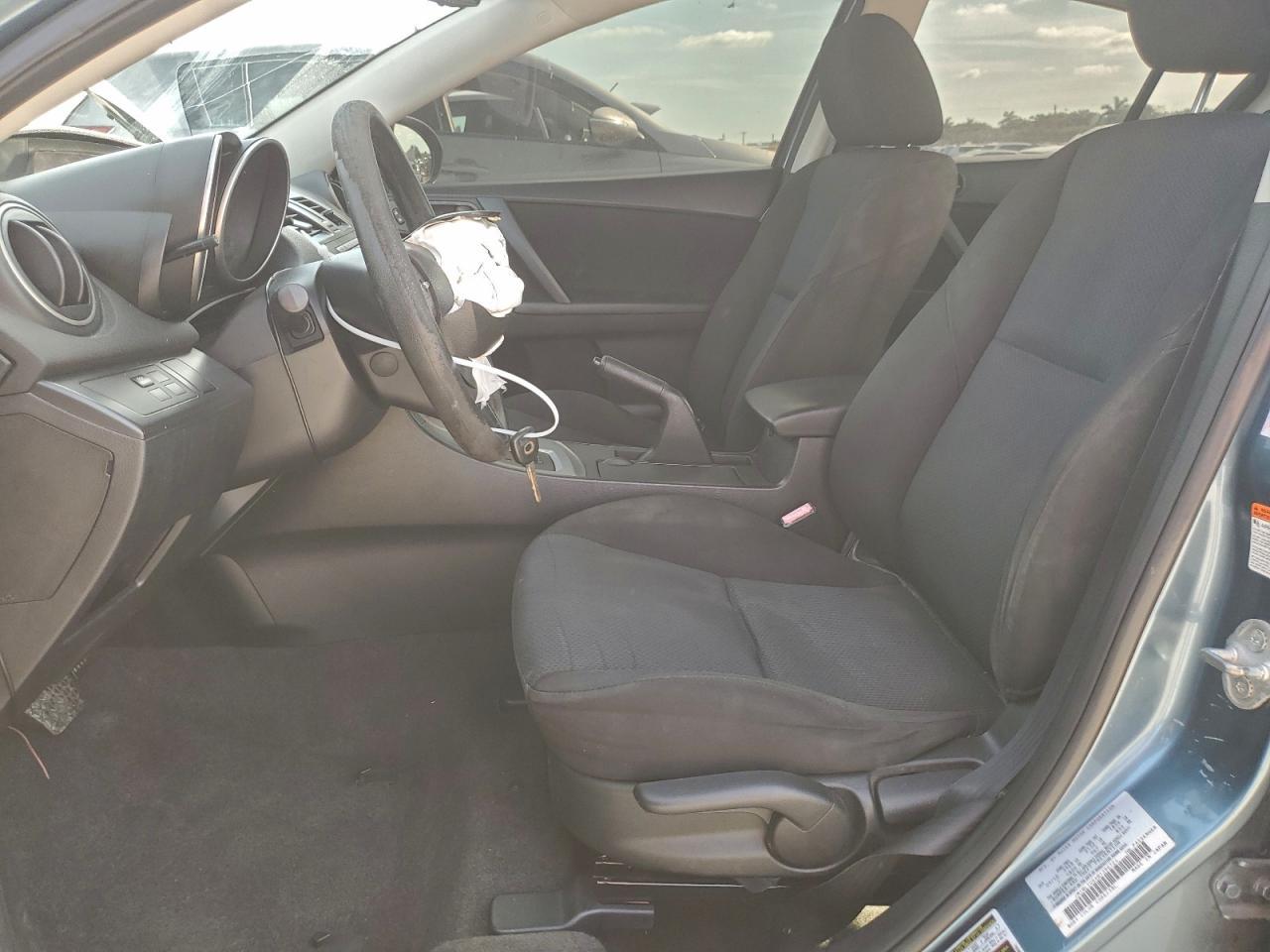 2011 Mazda 3 I - Фото 7