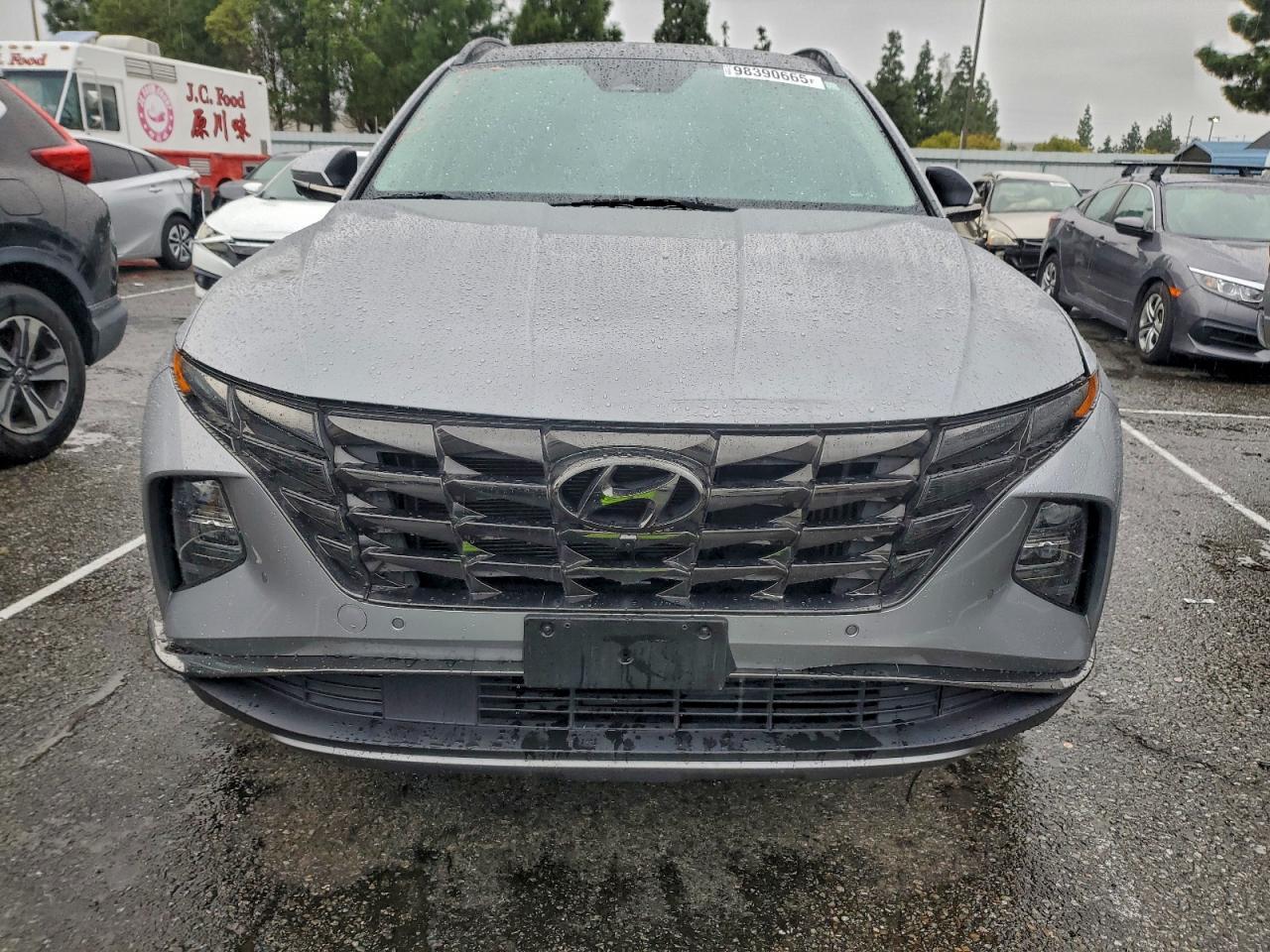 2022 Hyundai Tucson Limited - Image 5