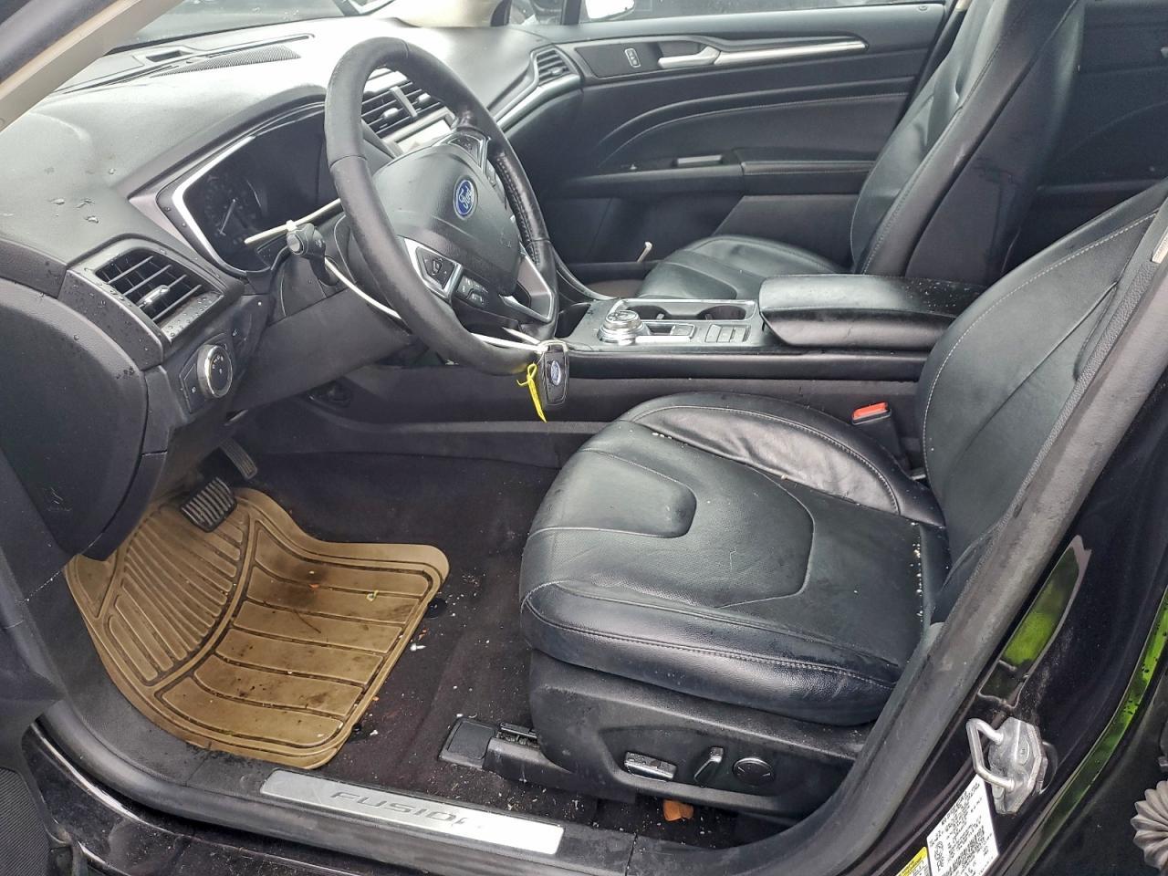 2020 Ford Fusion Titanium - Image 7