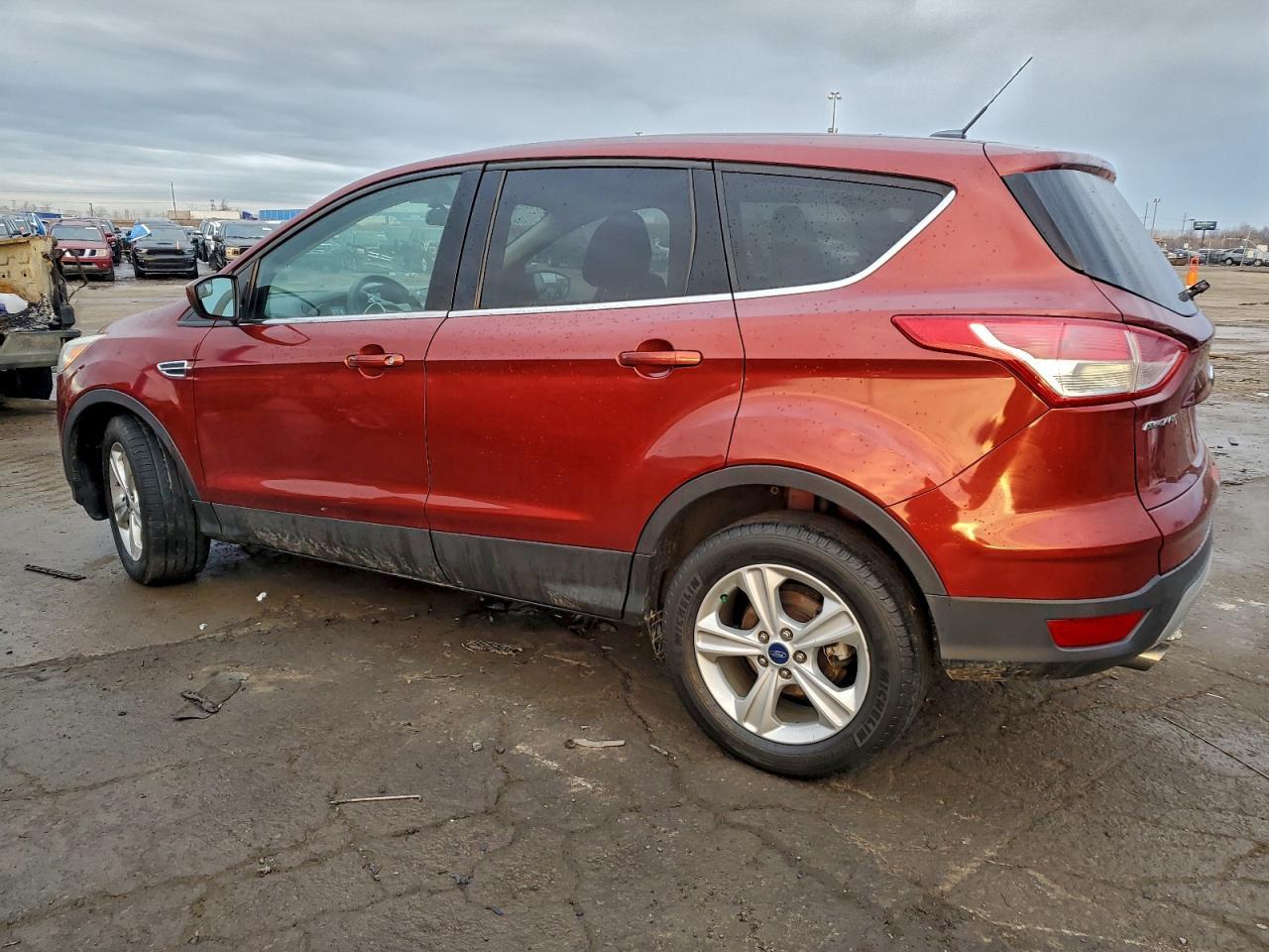 2014 Ford Escape Se - Фото 2