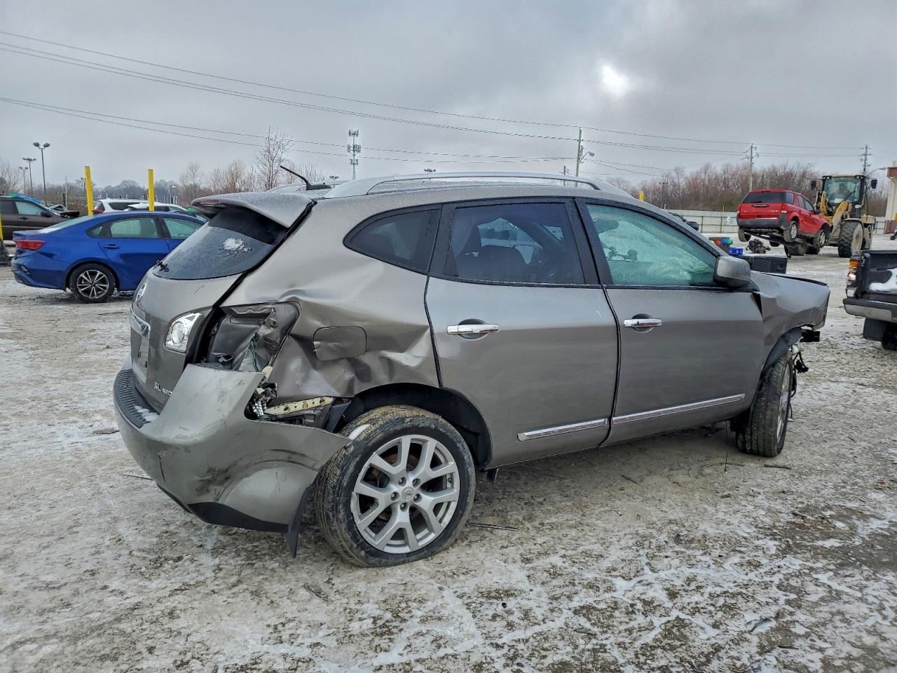 2013 Nissan Rogue S - Фото 3