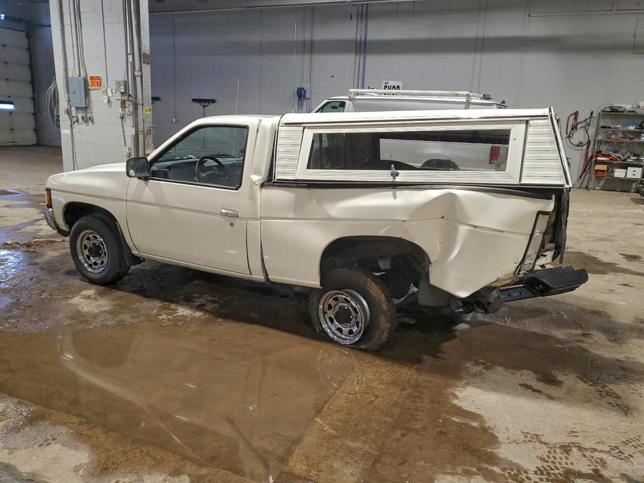 1993 Niss Truck Short Wheelbase - Фото 2