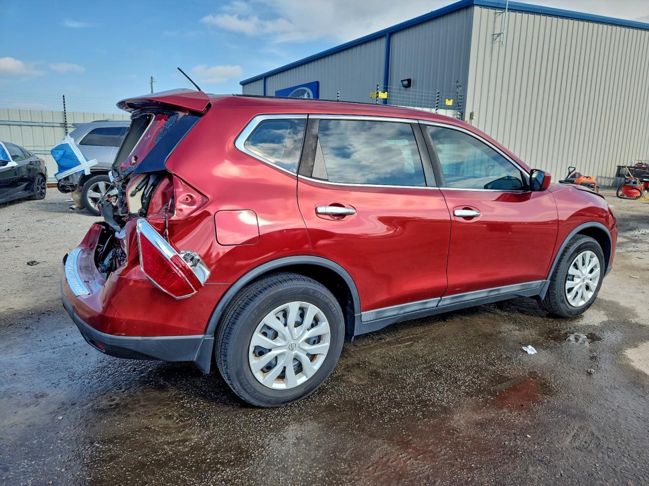 2016 Nissan Rogue S - Фото 3