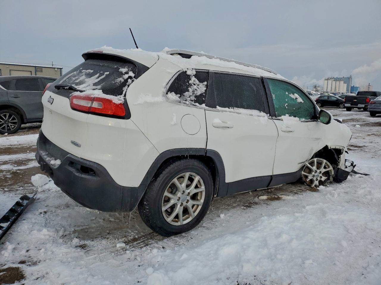 2015 Jeep Cherokee Latitude - Фото 3