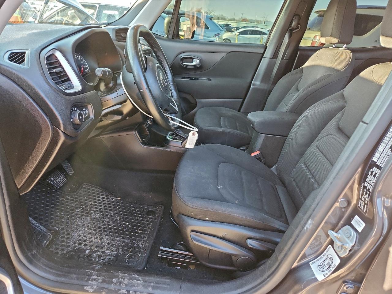 2020 Jeep Renegade Latitude - Фото 7