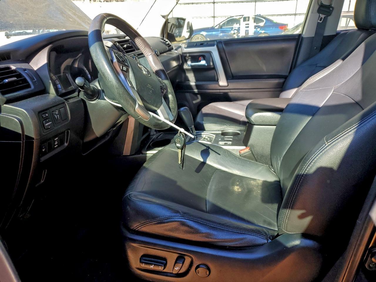 2016 Toyota 4Runner Sr5 - Image 7
