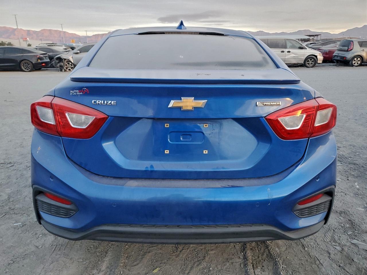 2017 Chevrolet Cruze Premier - Фото 6