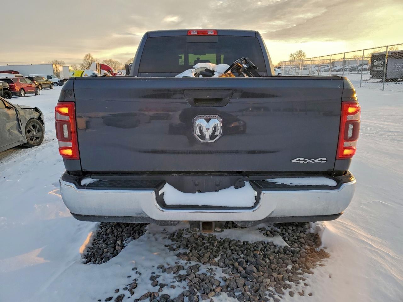 2020 Ram 2500 Tradesman - Фото 6