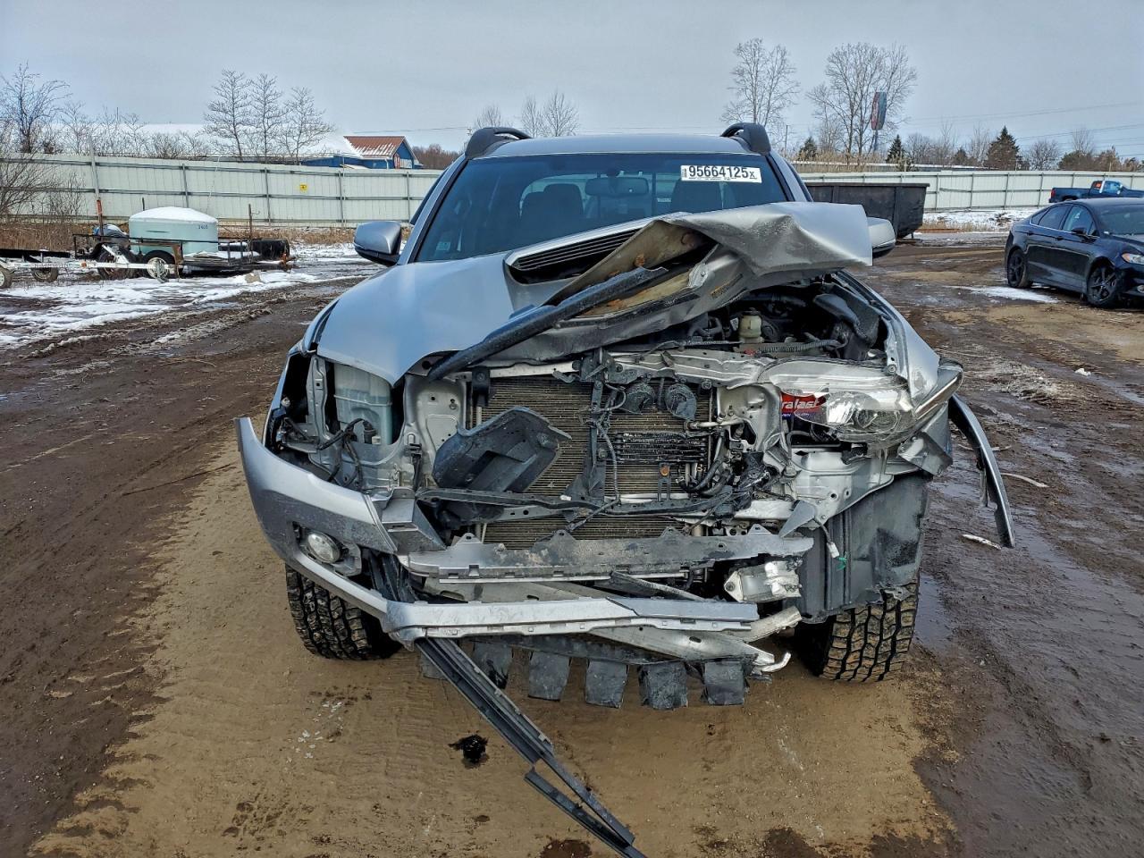2017 Toyota Tacoma Double Cab - Фото 5