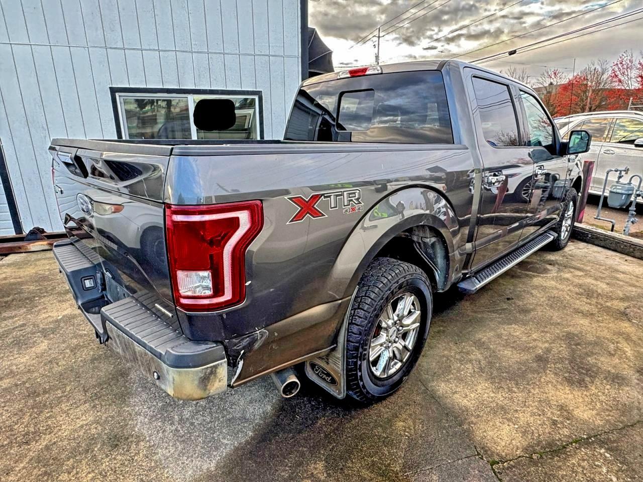 2015 Ford F150 Supercrew - Image 4