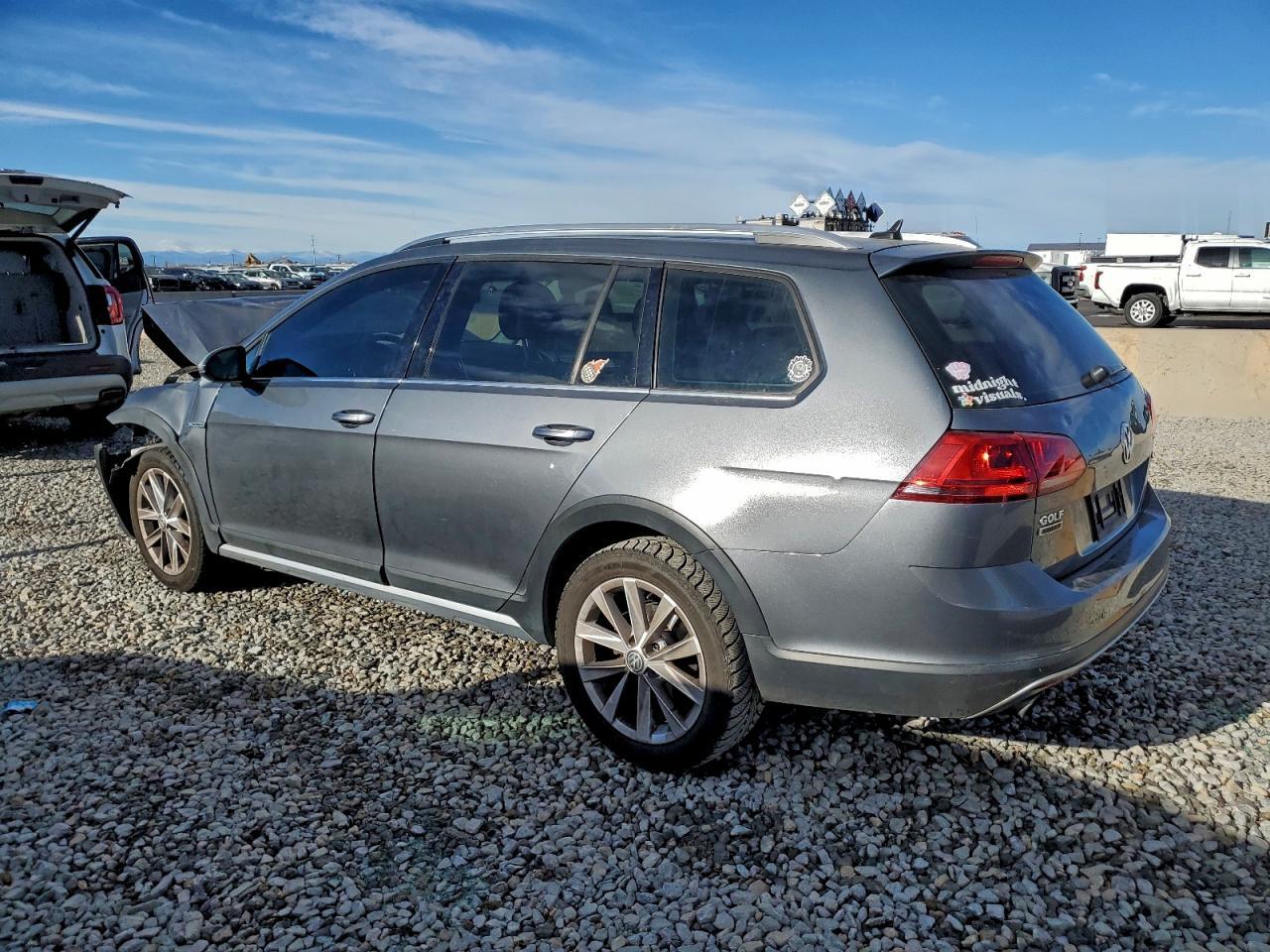 2017 Volkswagen Golf Alltrack S - Фото 2