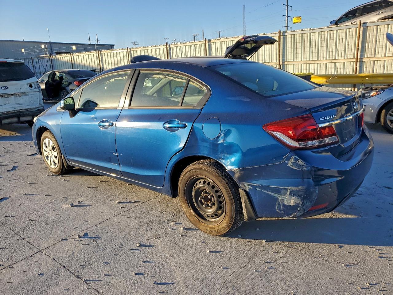 2013 Honda Civic Lx - Фото 2
