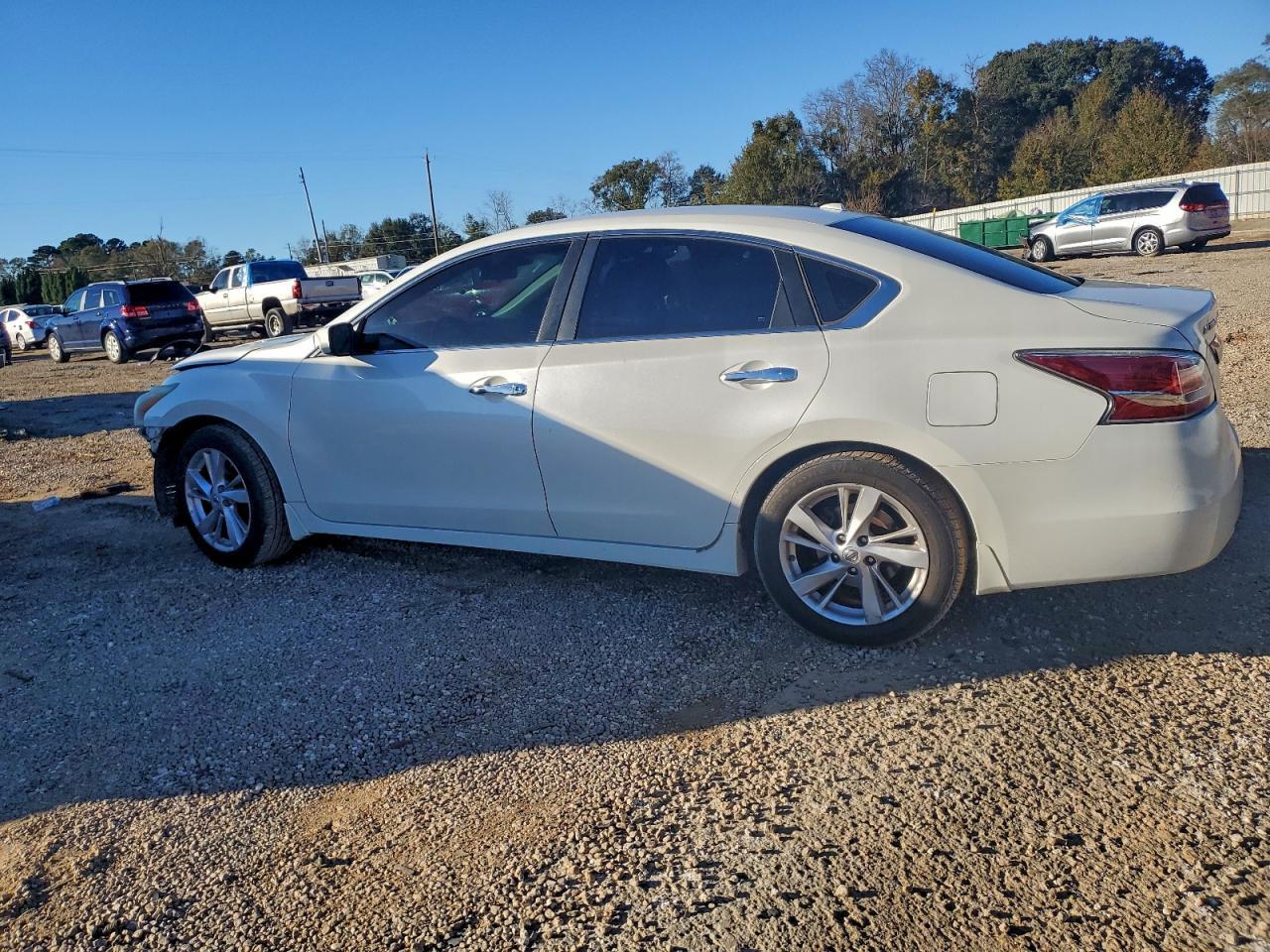 2014 Nissan Altima 2.5 - Фото 2