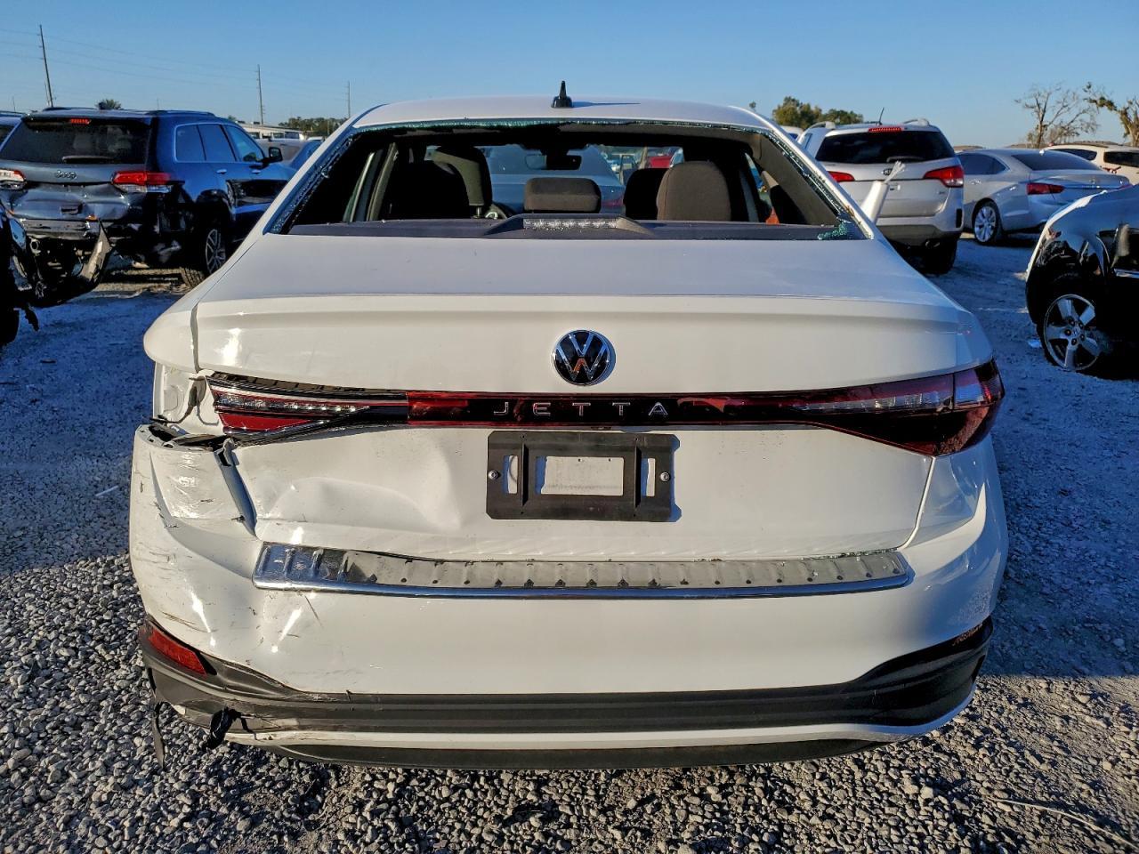 2025 Volkswagen Jetta Sport - Image 6