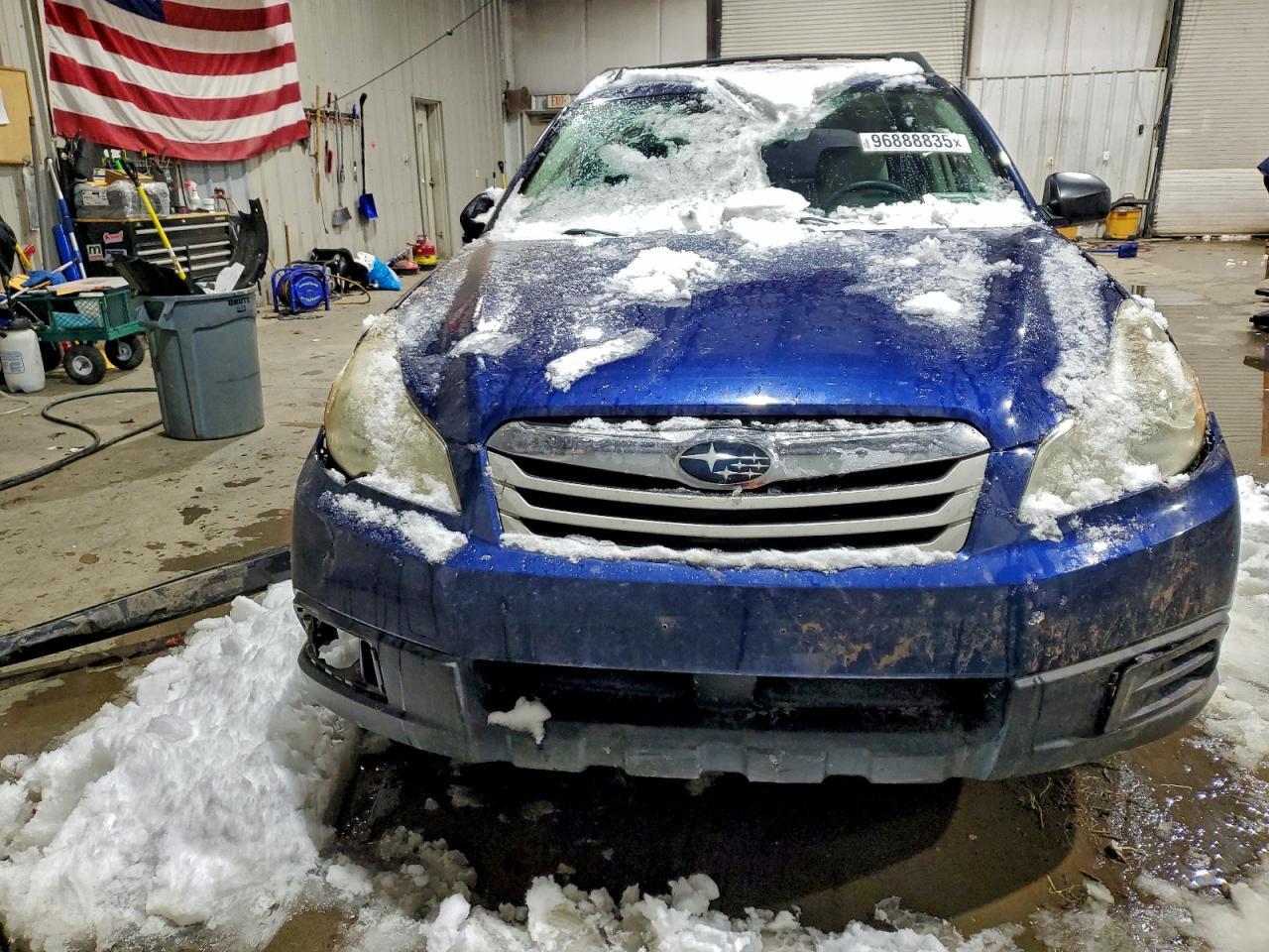 2011 Subaru Outback 2.5I - Фото 5