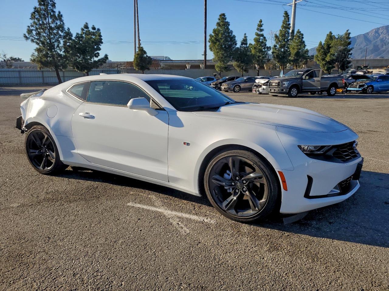 2021 Chevrolet Camaro Ls - Фото 4
