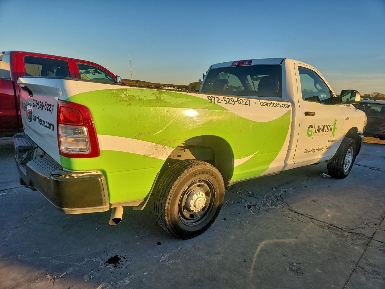 2022 Ram 2500 Tradesman - Image 3