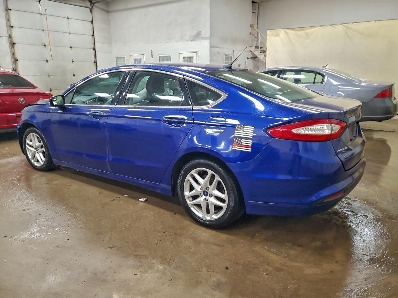 2016 Ford Fusion Se - Фото 2
