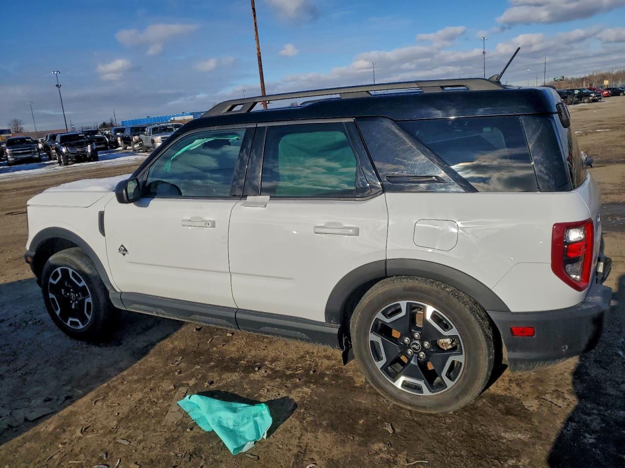2023 Ford Bronco Sport Outer Banks - Фото 2