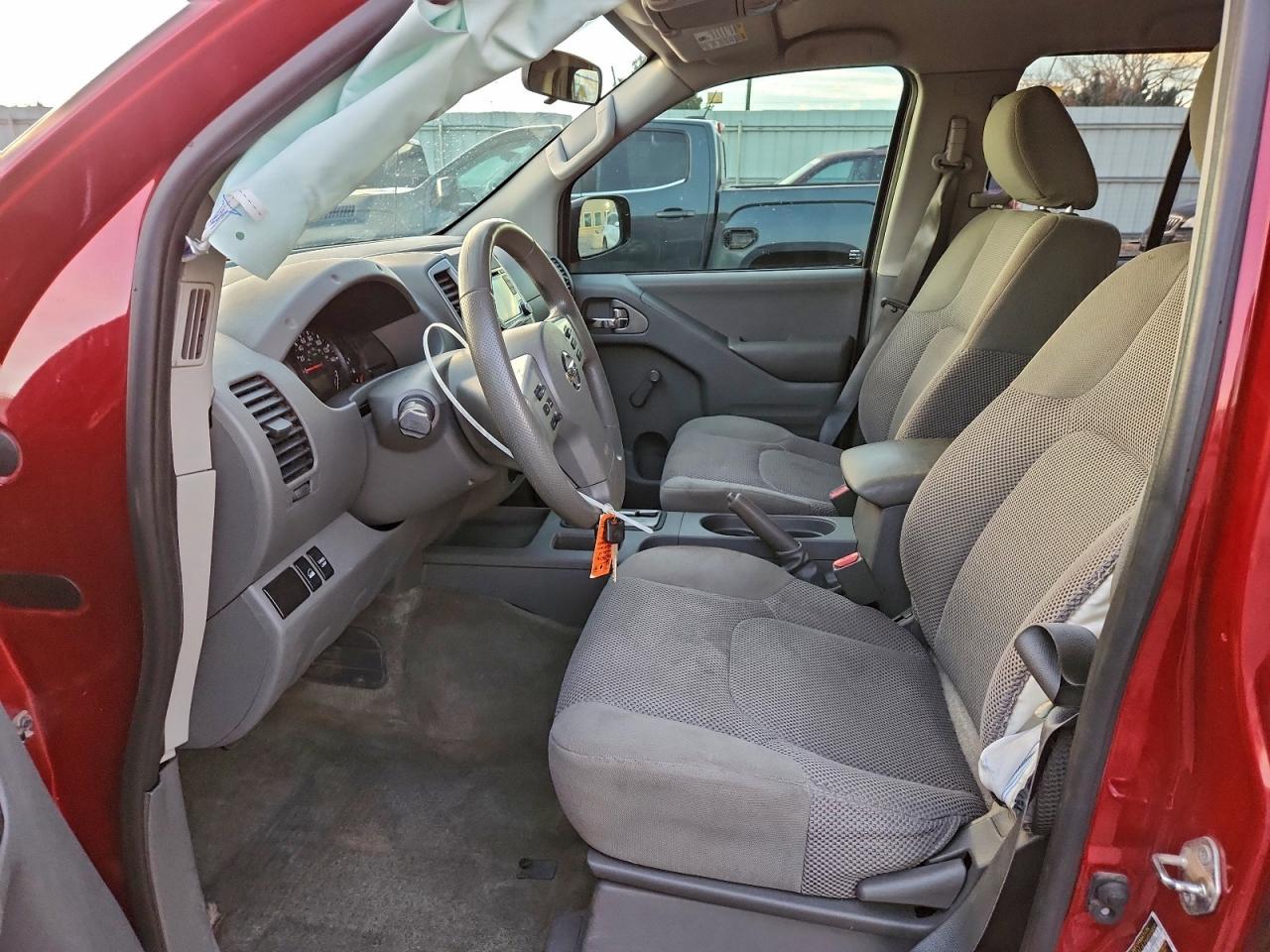 2018 Nissan Frontier S - Фото 7