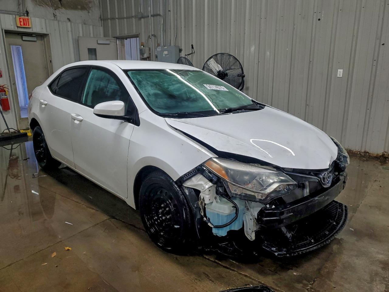 2015 Toyota Corolla Le - Image 4