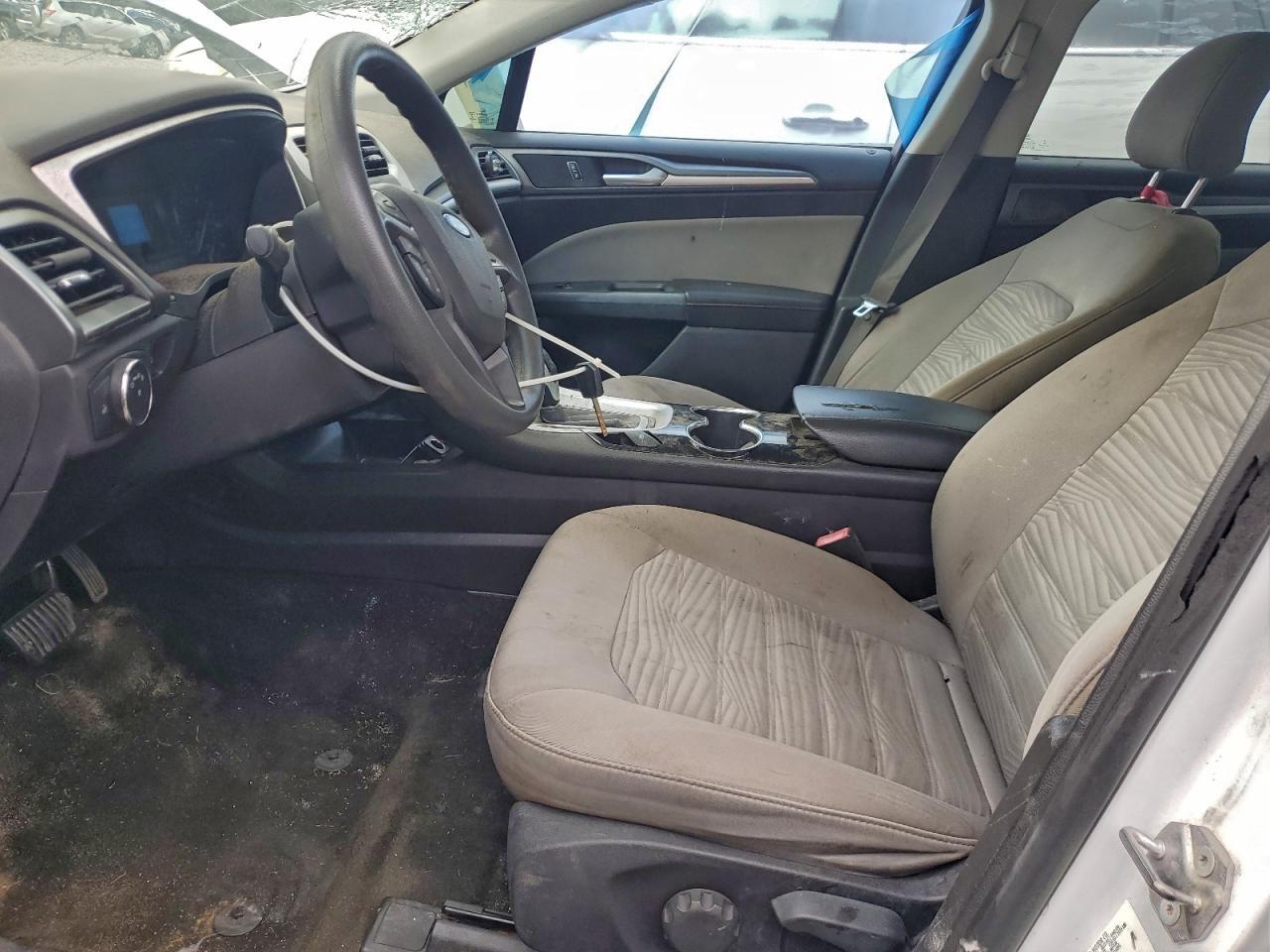 2016 Ford Fusion S - Image 7