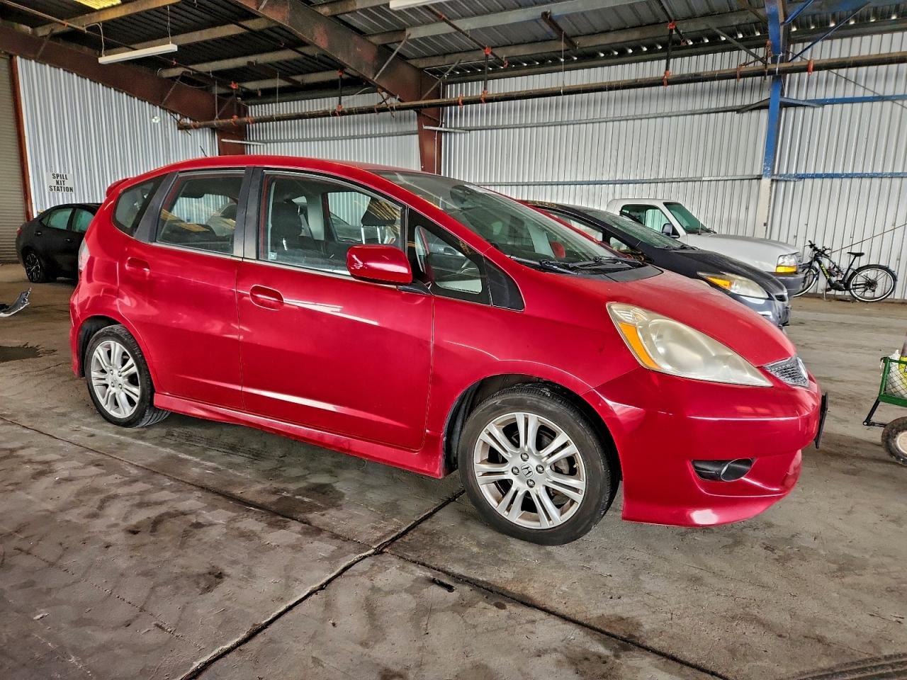 2011 Honda Fit Sport - Фото 4