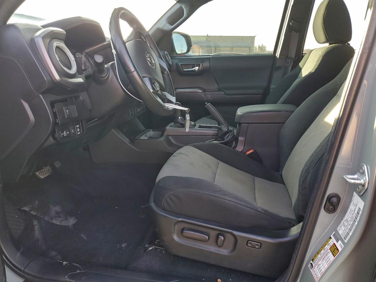 2022 Toyota Tacoma Double Cab - Фото 7