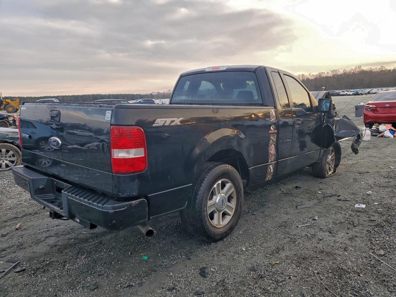 2008 Ford F150 - Image 3