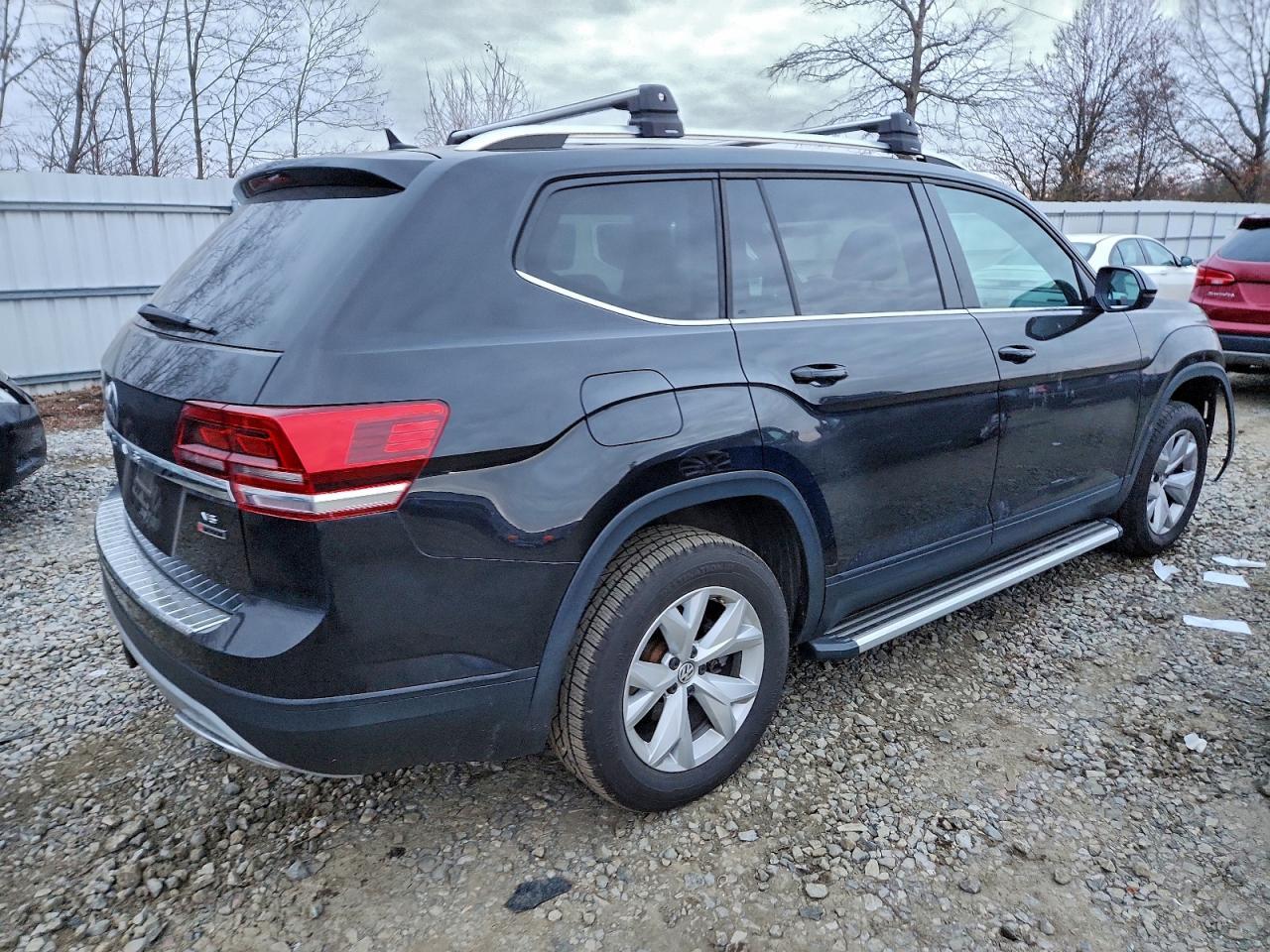 2019 Volkswagen Atlas Se - Image 3