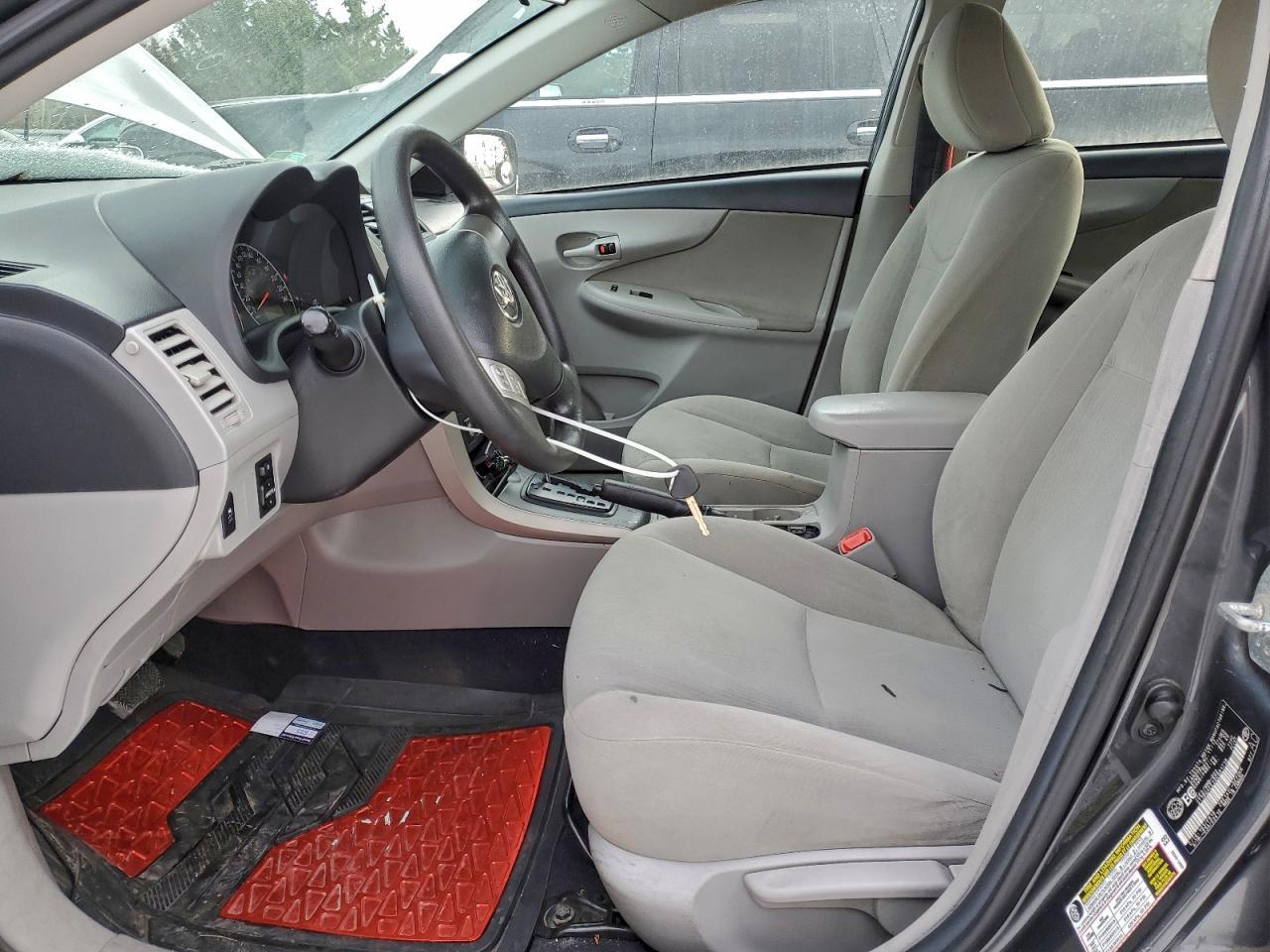 2013 Toyota Corolla Base - Фото 7