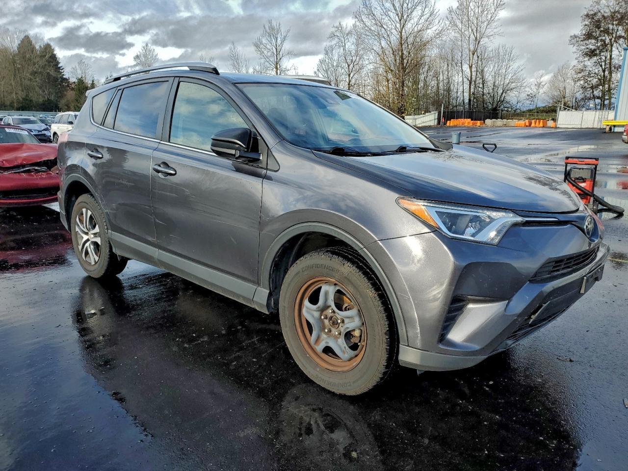 2017 Toyota Rav4 Le - Фото 4