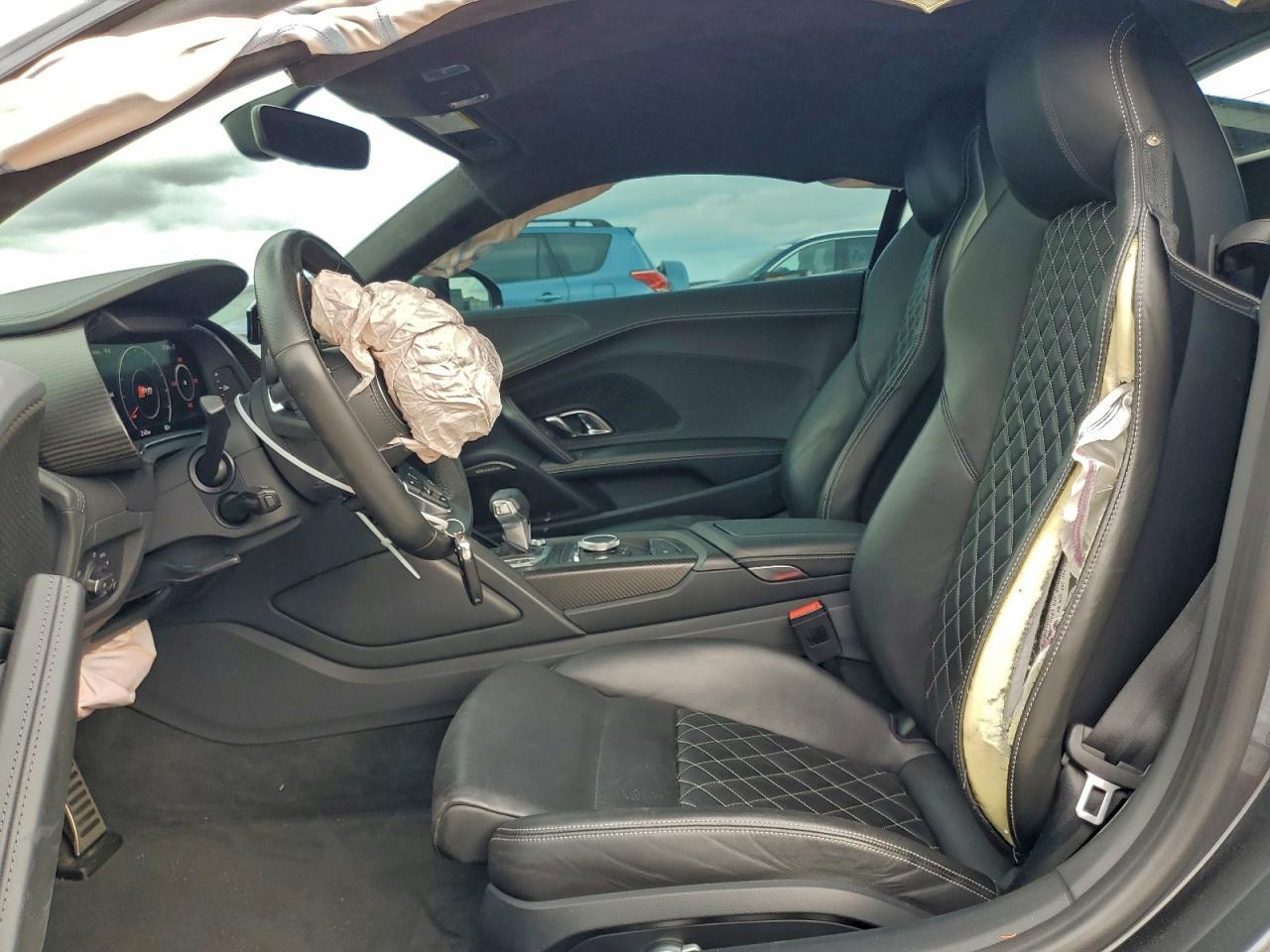 2017 Audi R8 5.2 Plus Quattro - Image 7