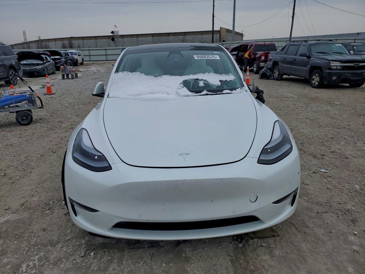 2022 Tesla Model Y - Фото 5