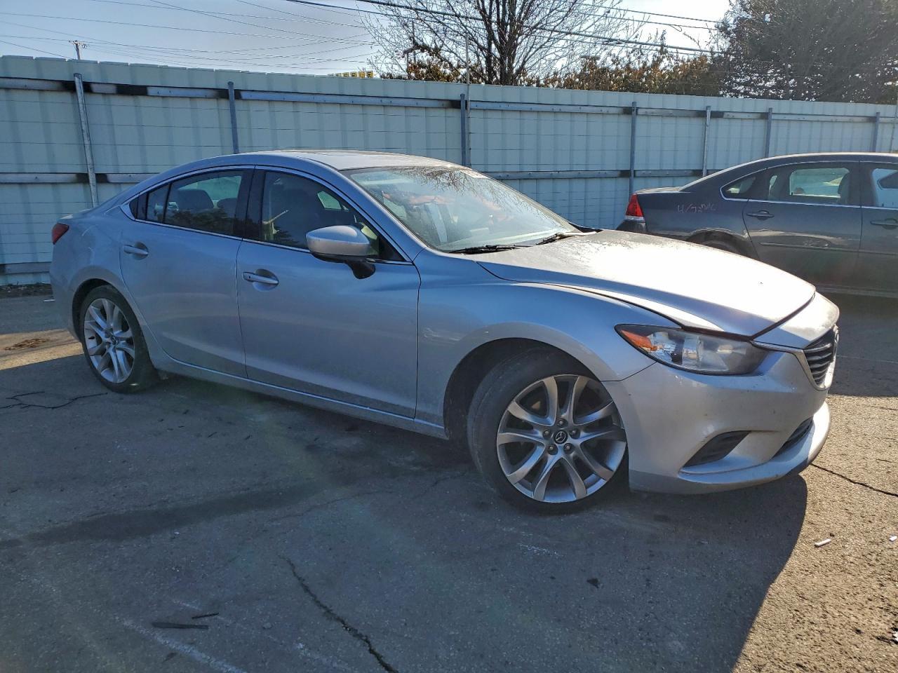 2017 Mazda 6 Touring - Image 4