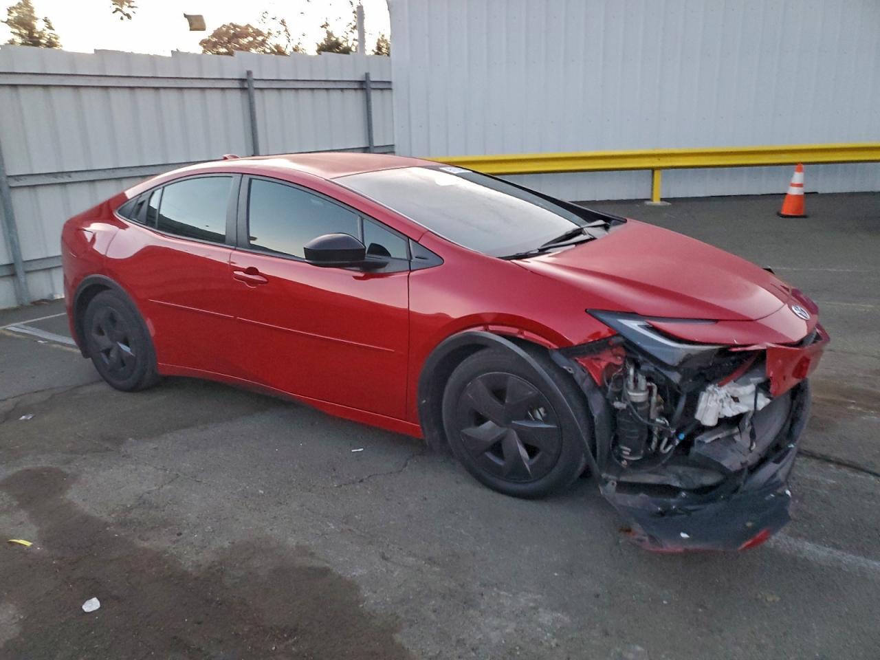 2023 Toyota Prius Prime Se - Image 4