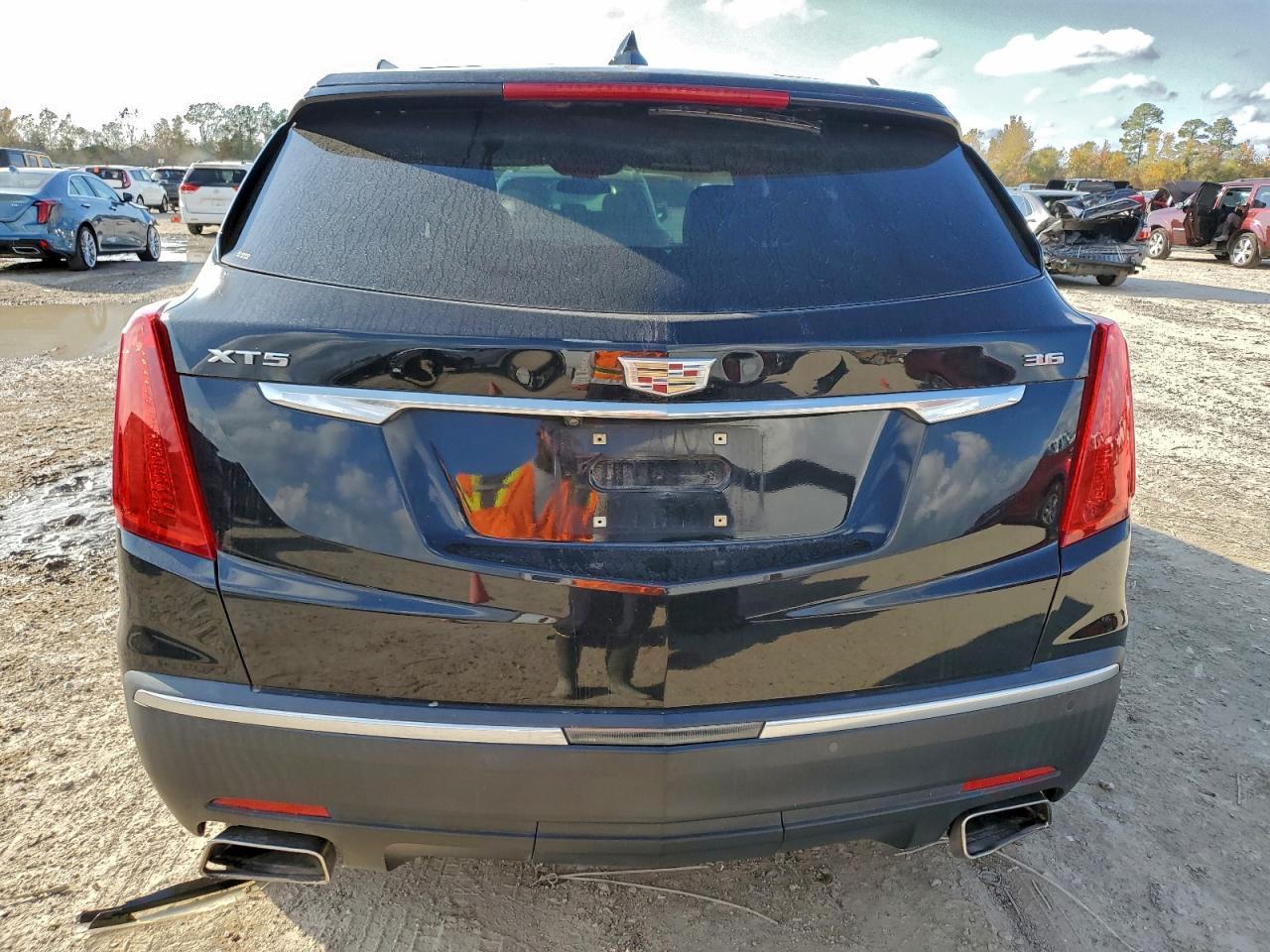 2018 Cadillac Xt5 - Image 6