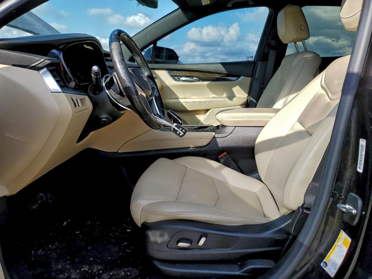 2018 Cadillac Xt5 - Image 7