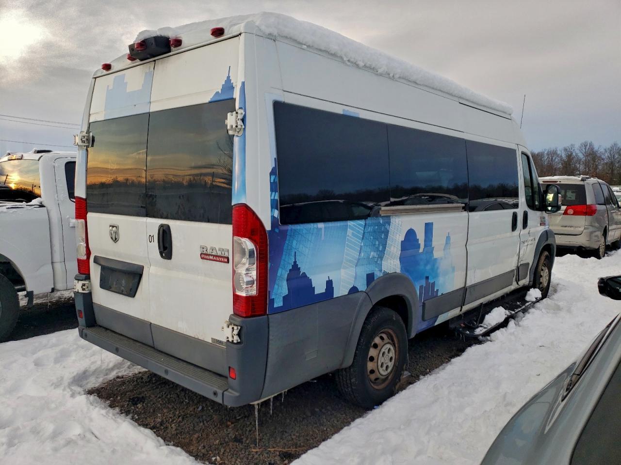 2016 Ram Promaster 3500 - Image 3