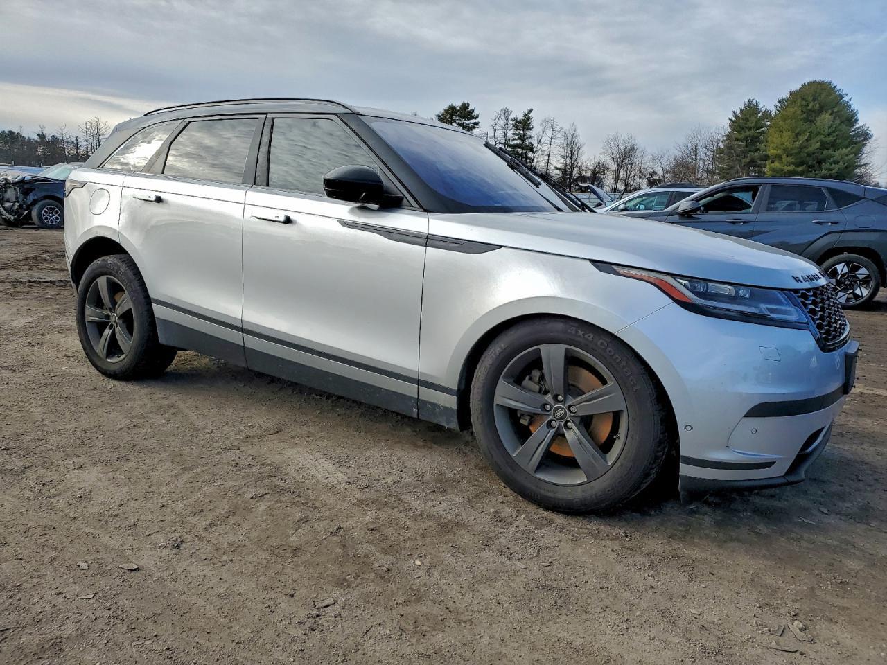 2018 Land Rover Range Rover Velar S - Image 4