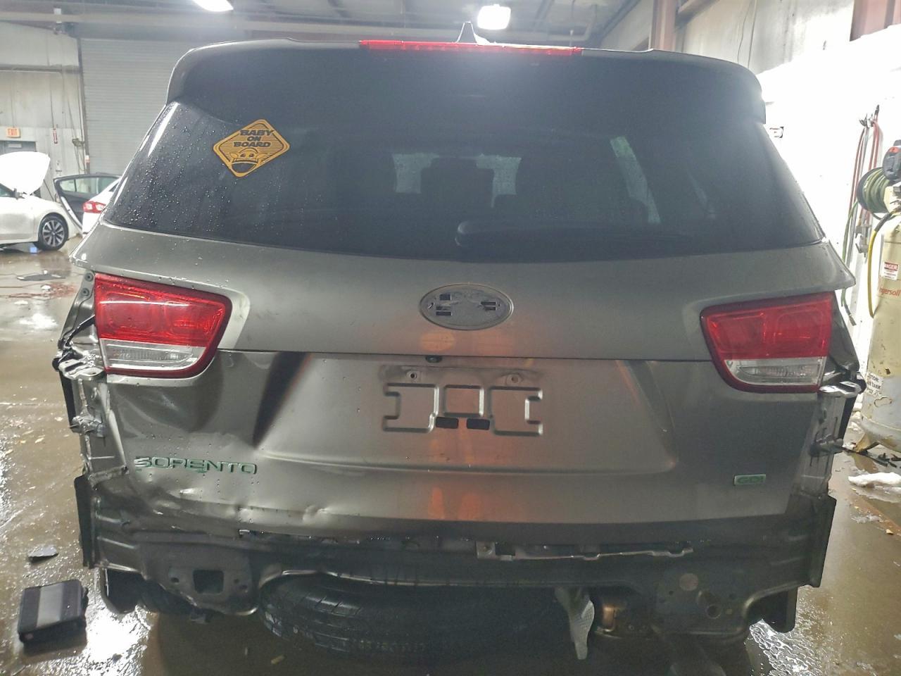 2016 Kia Sorento Lx - Фото 6