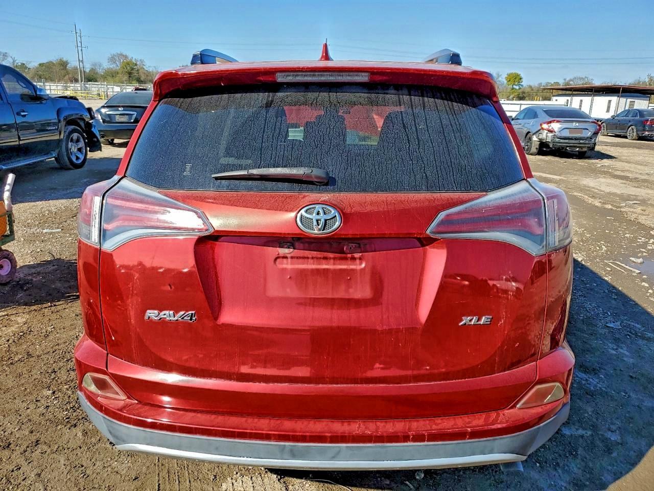 2017 Toyota Rav4 Xle - Image 6