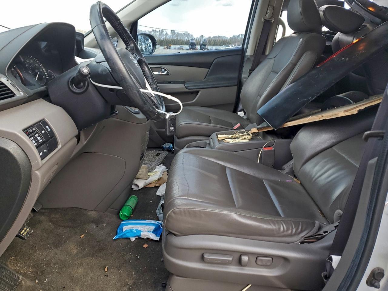 2014 Honda Odyssey Touring - Фото 7