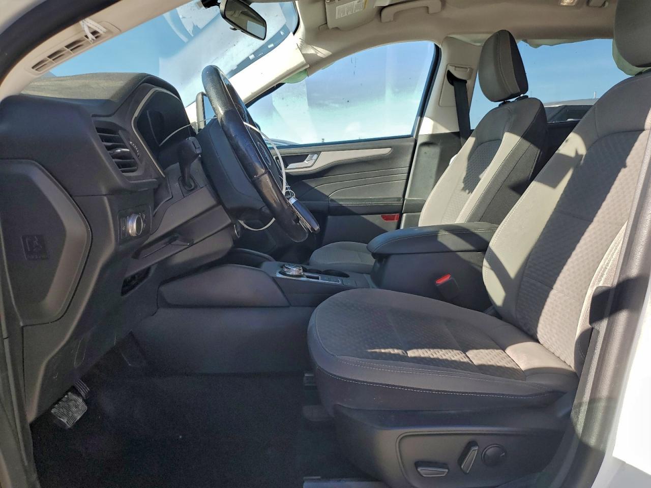 2021 Ford Escape Se - Фото 7