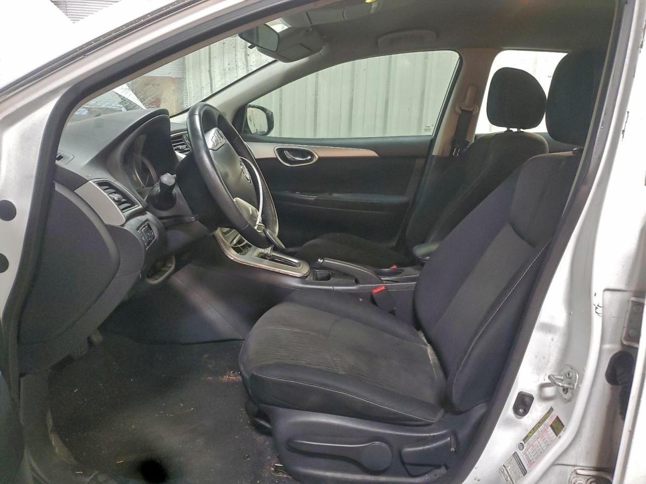 2015 Nissan Sentra S - Image 7