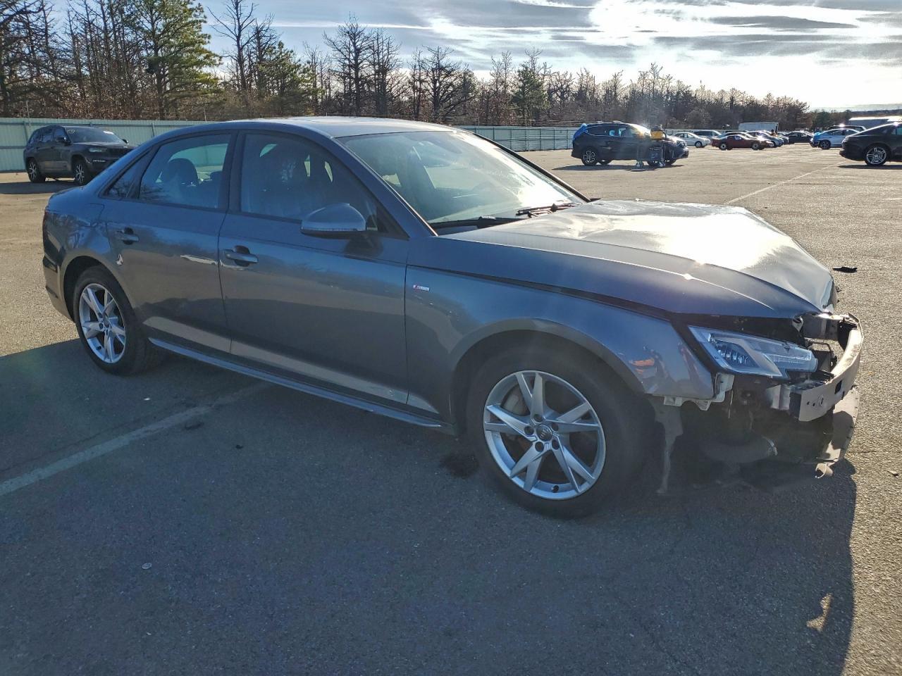 2018 Audi A4 Premium - Image 4