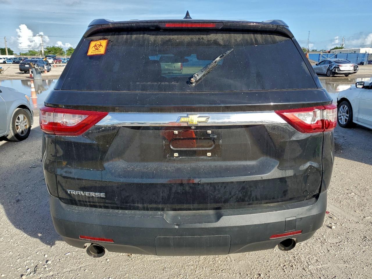 2020 Chevrolet Traverse Ls - Image 6
