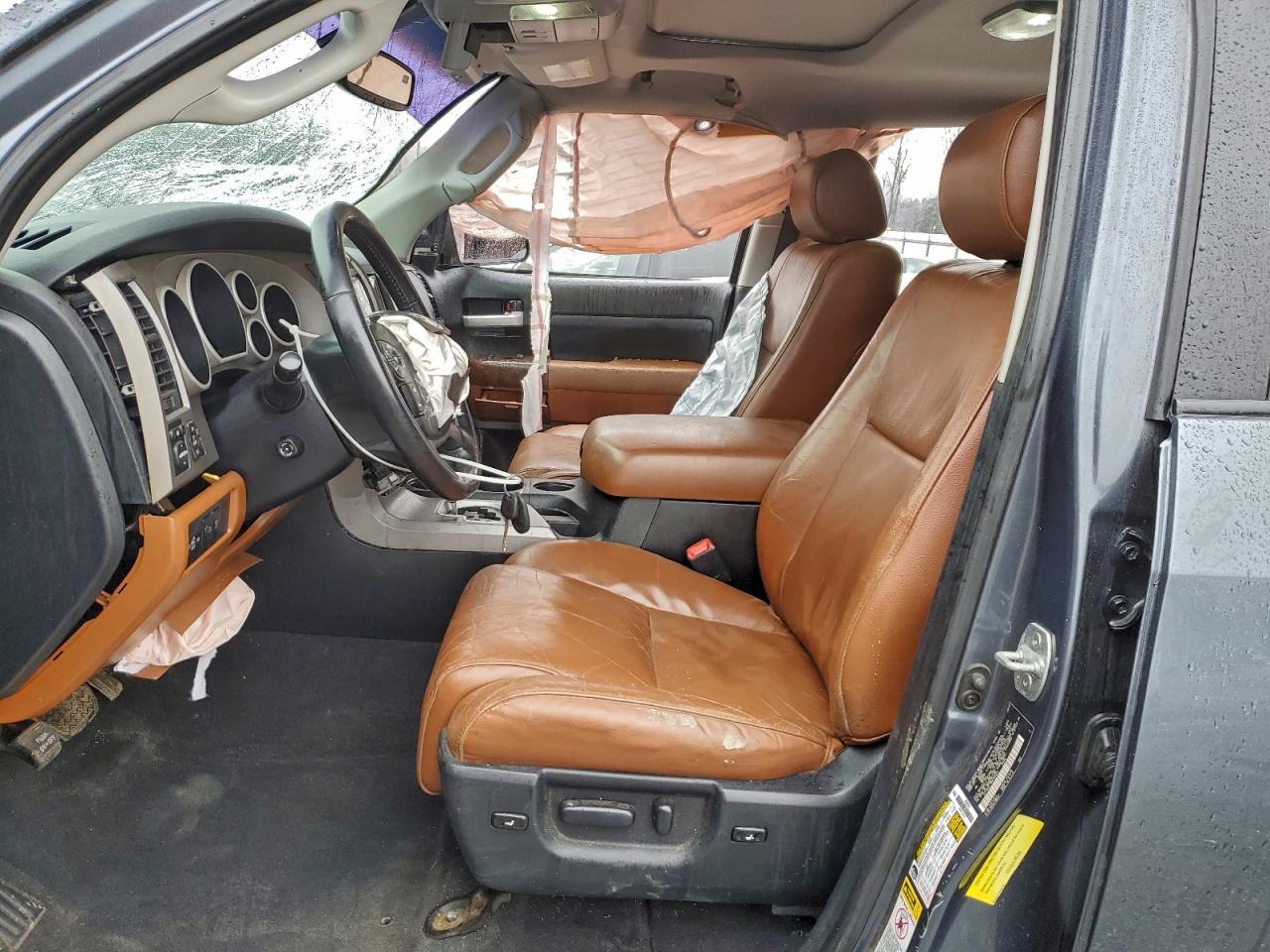 2010 Toyota Tundra Crewmax Limited - Image 7