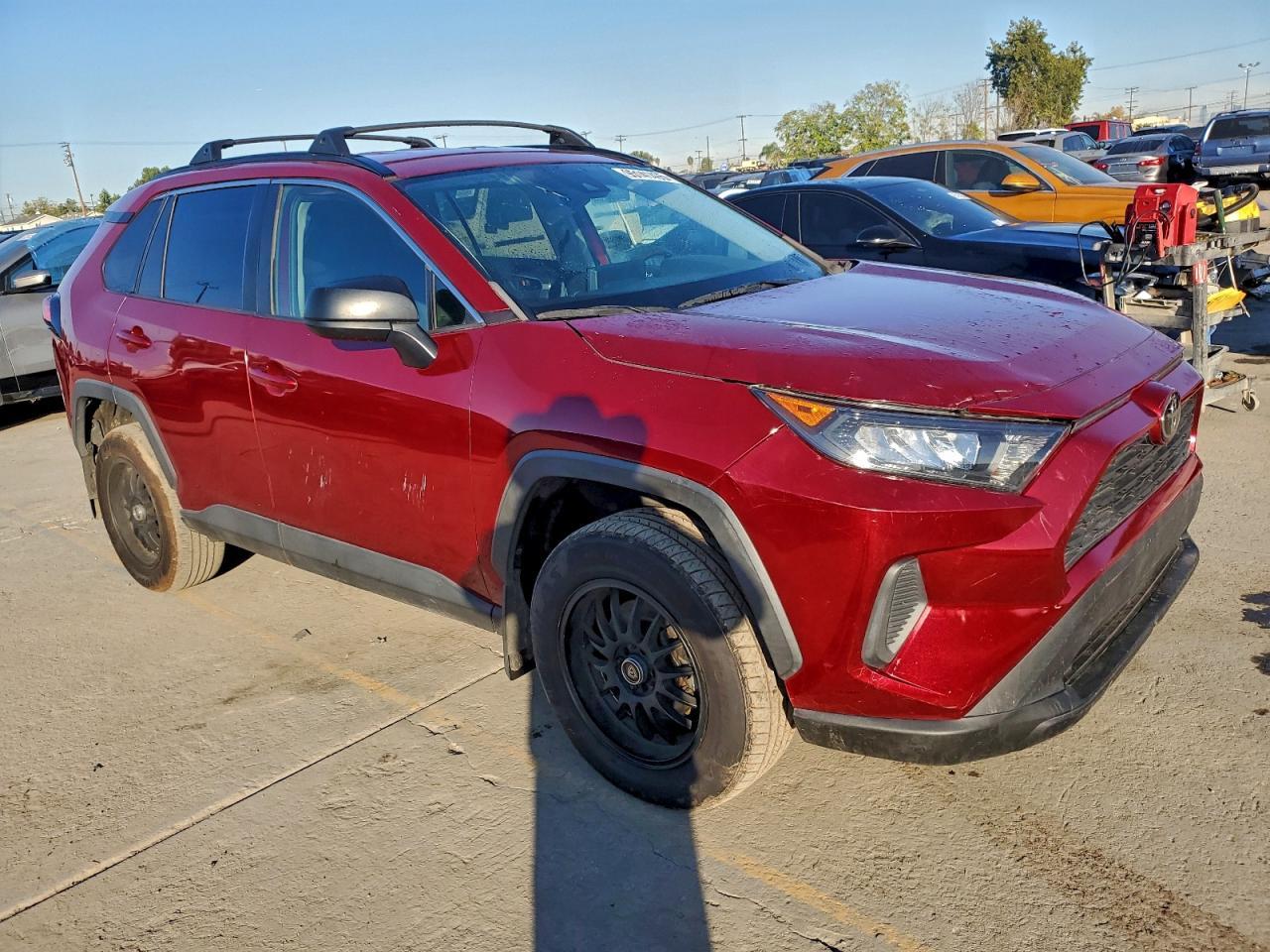 2020 Toyota Rav4 Le - Image 4